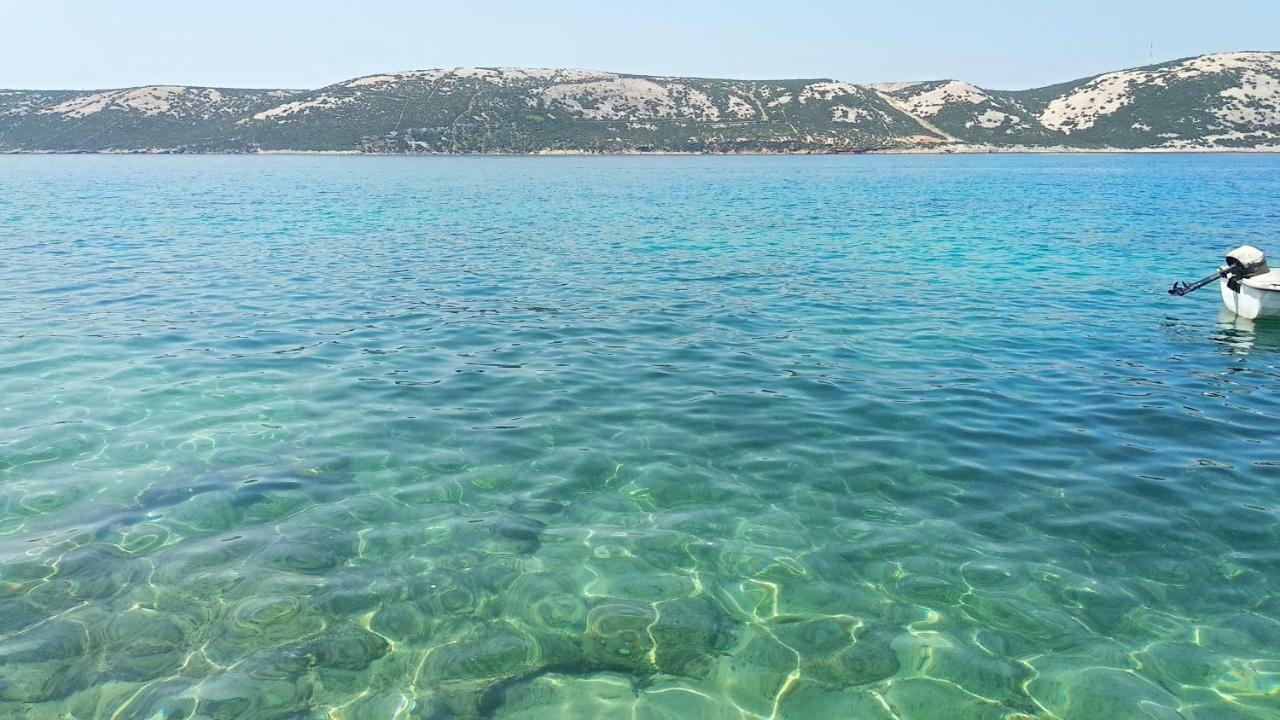 Sea Breeze Apartments With Private Beach And Boat Anchorage Stara Novalja Kültér fotó